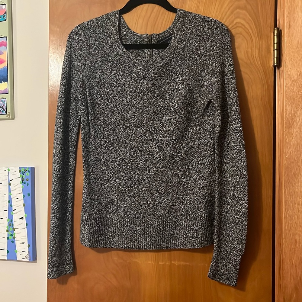 Grey American Eagle sweater with zipper detail on the back. Size Small